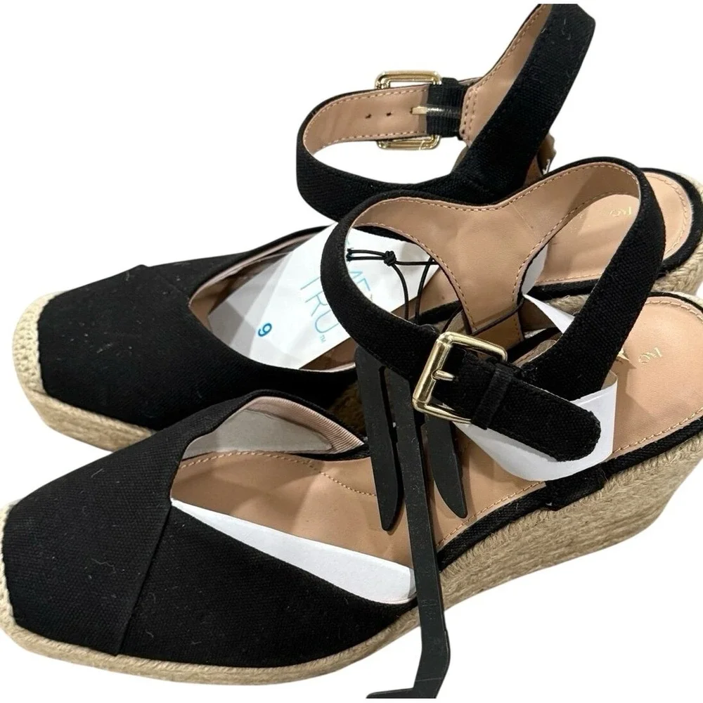 Time and Tru Espadrille Wedge Sandals Black Size 9